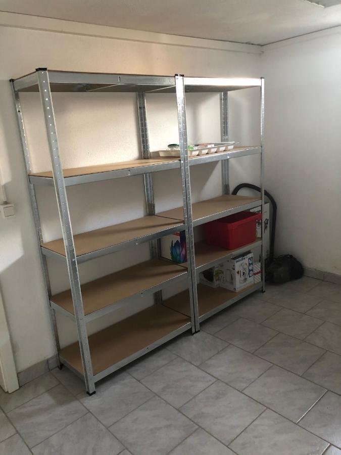 Moderne Helle 2,5 Zimmer Wohnung Mit Grossem Bad Und Kueche In Trossingen Exteriör bild