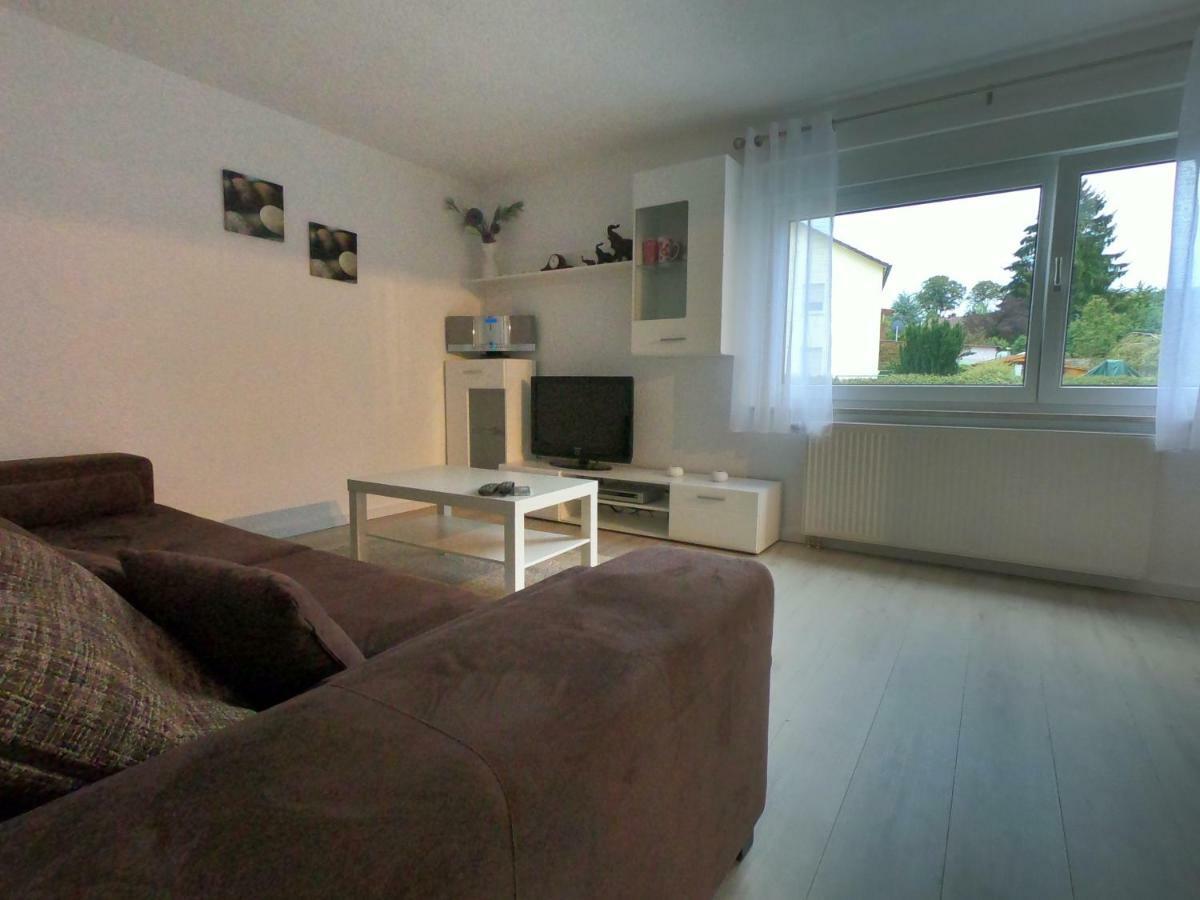 Moderne Helle 2,5 Zimmer Wohnung Mit Grossem Bad Und Kueche In Trossingen Exteriör bild